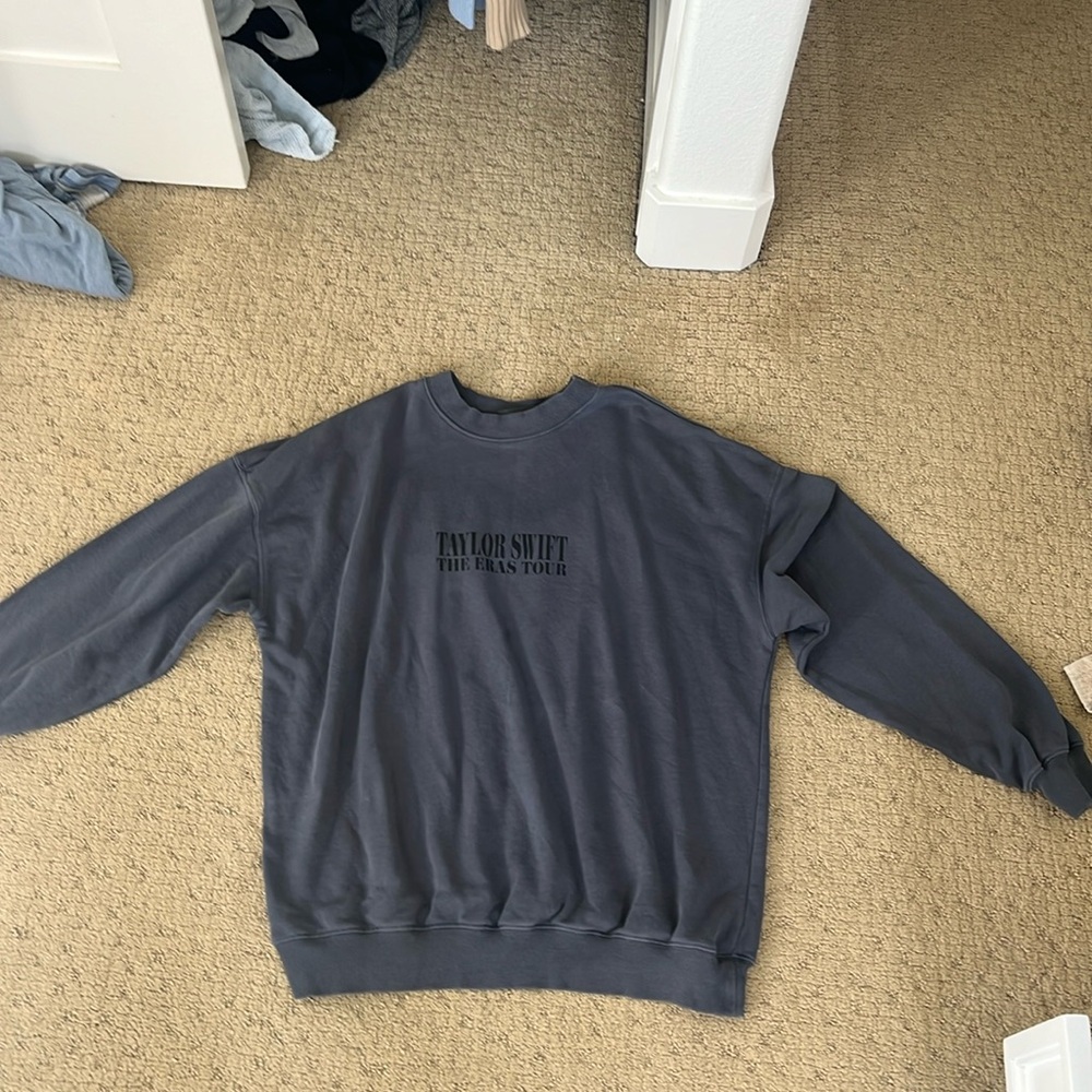 Taylor Swift Eras Tour Blue Crewneck (From Concert) - Picture 1 of 4